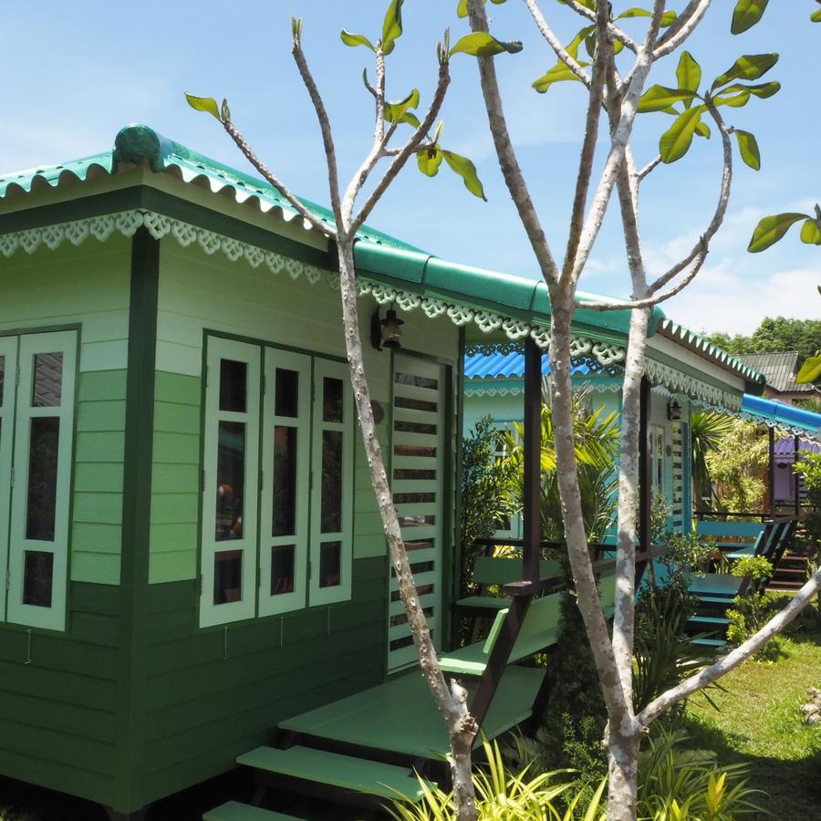 Sunglobe Resort Ko Yao Exterior photo