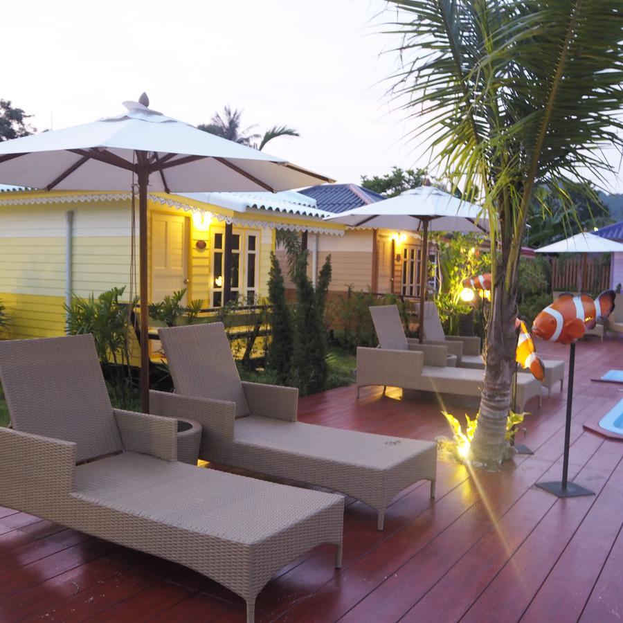 Sunglobe Resort Ko Yao Exterior photo