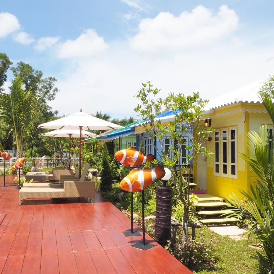 Sunglobe Resort Ko Yao Exterior photo